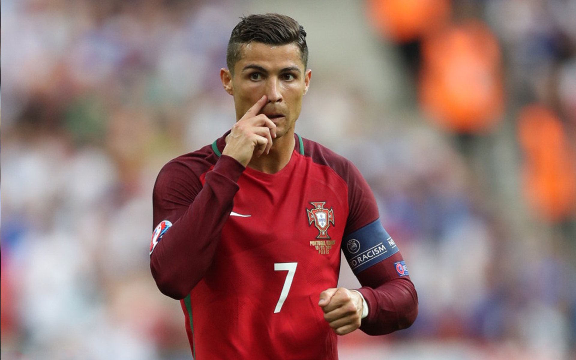 张伟丽与小朋友互动推广格斗运动，张伟丽格斗集锦